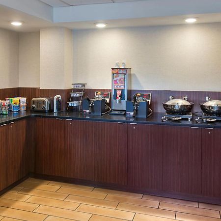 Fairfield By Marriott Rochester Henrietta/University Area Екстер'єр фото
