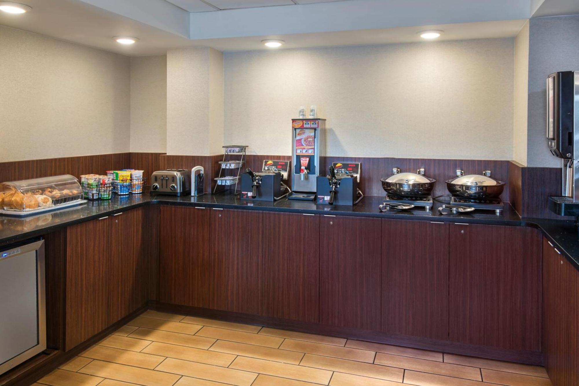 Fairfield By Marriott Rochester Henrietta/University Area Екстер'єр фото